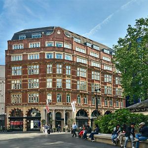 Radisson Blu Edwardian Hampshire Hotel, London